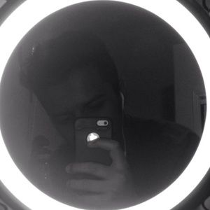 Meet your Posher, Abrahim